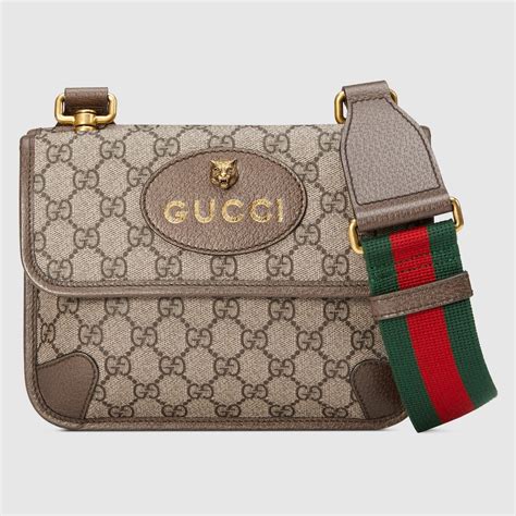 Gucci Borsa a tracolla in tessuto GG Supreme misura piccola